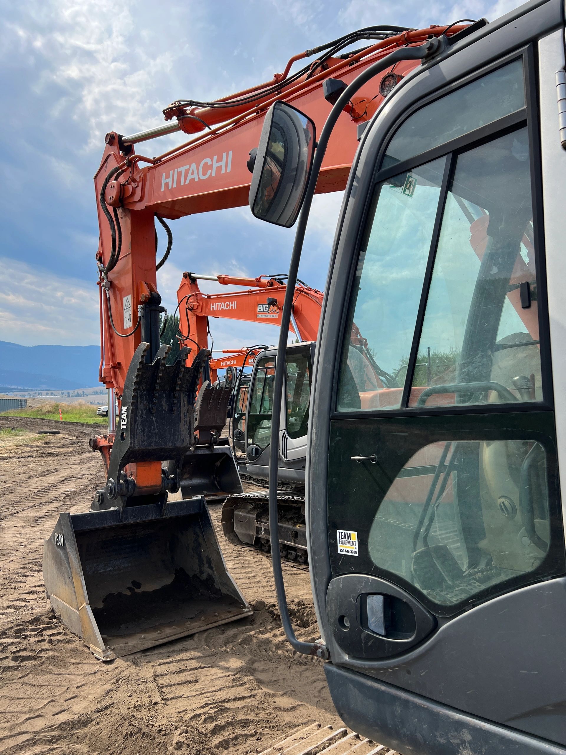 Excavating Photos by Big M Excavating Ltd.